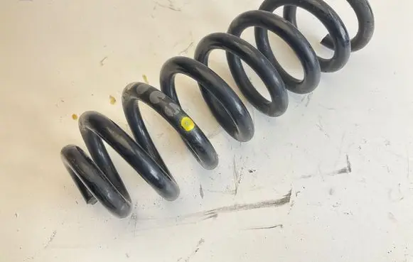 Mercedes-Benz GLC X253 C253 Rear coil spring