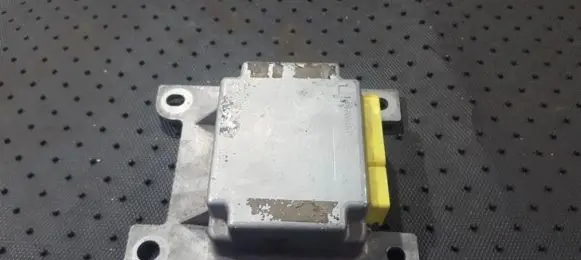 Nissan Almera Airbag control unit/module 988203n805