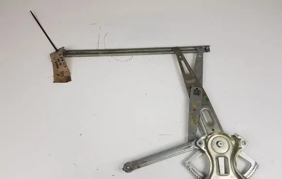 Lexus GS 300 350 430 450H Front window lifting mechanism without motor