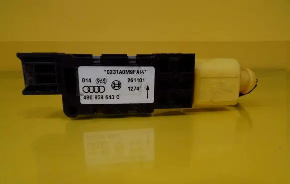 Audi A6 S6 C5 4B Airbag deployment crash/impact sensor 4B0959643C