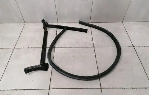 Ferrari Portofino Front door rubber seal