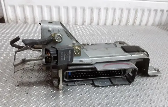 Mitsubishi Eclipse ABS control unit/module MB903851
