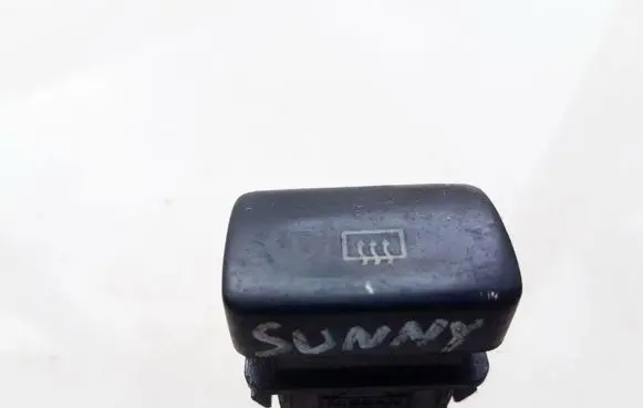 Nissan Sunny Windscreen/window heater switch