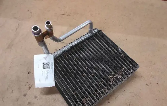 Peugeot 407 A/C cooling radiator (condenser)