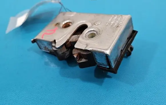 Audi 80 90 S2 B4 Rear door lock 8A0839015A IMPRK1592738