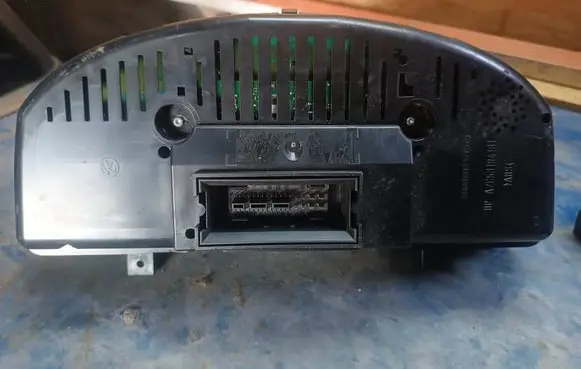 Volkswagen PASSAT B6 Speedometer (instrument cluster) 3C0920870T X0006000