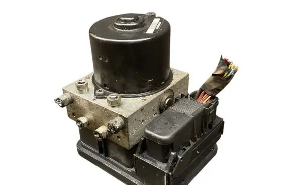 Volvo V50 ABS Pump 30794730AA 10096004293