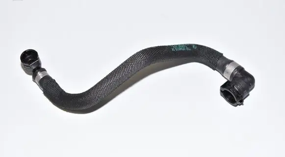 BMW 5 G30 G31 Engine coolant pipe/hose 8594526