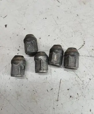 Suzuki Grand Vitara I Nuts/bolts 