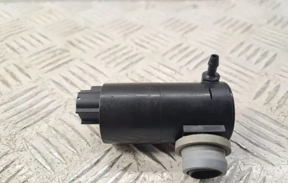 Toyota Avensis T270 Windscreen/windshield washer pump 8533002040 30891