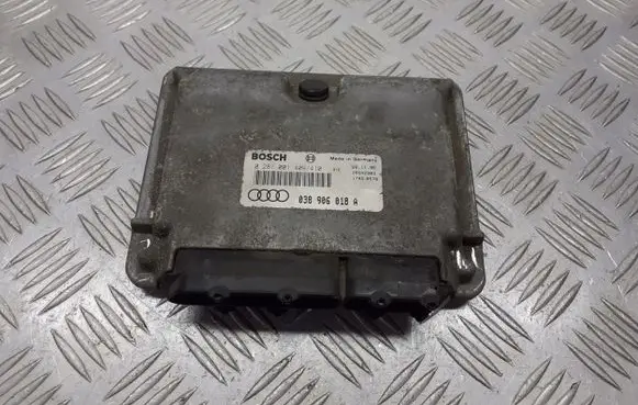 Audi A3 S3 8L Engine control unit/module ECU 038906018A