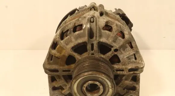 Dacia Lodgy Generator/alternator 231004719R