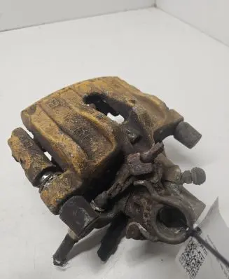 Mazda 3 I Rear brake caliper