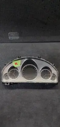 Mercedes-Benz E W212 Speedometer (instrument cluster) A2125401348 A2C53346467