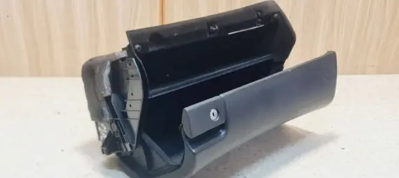 Mercedes-Benz C W203 Glove box A2036803291 A2036804950
