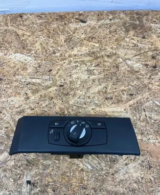 BMW 5 E60 E61 Light switch 6988565 0210153500 33295201