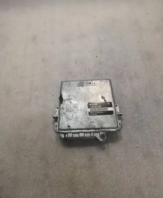 BMW 5 E34 Engine control unit/module 0281001298 2245907