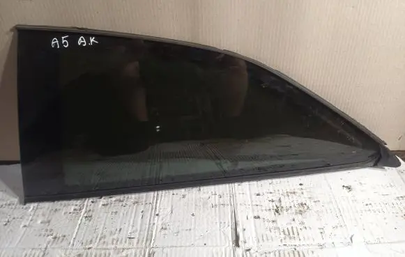 Audi A5 8T 8F Rear side window