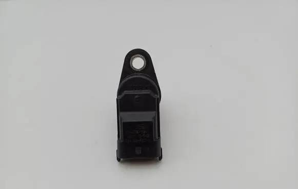 Ford Focus Camshaft position sensor 4M5G12K073AA 0232103052