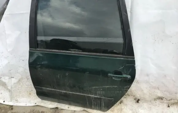 Seat Alhambra (Mk1) Rear door