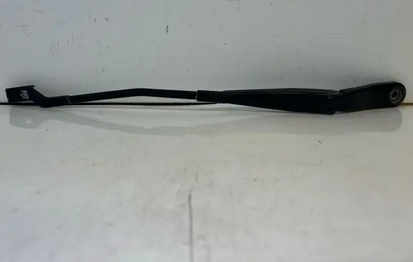 Volvo V70 Front wiper blade arm 31276002