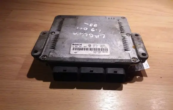 Renault Laguna I Engine control unit/module 0281001997