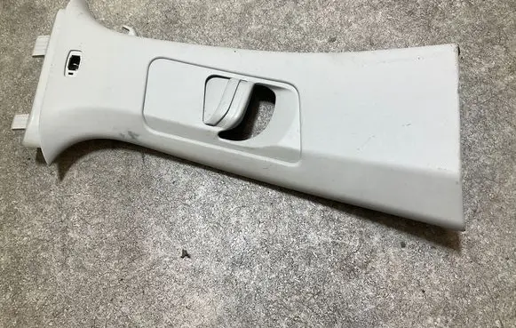 Skoda Octavia Mk4 (B) pillar trim (top) 5E3867244