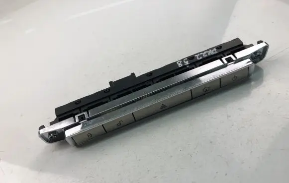Jaguar XF X250 Other switches/knobs/shifts 8X2311B650AB