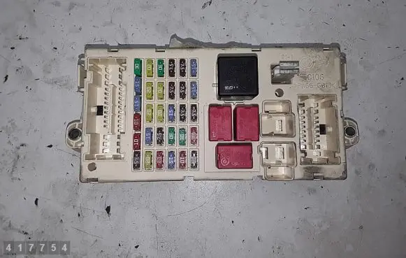Alfa Romeo 159 Fuse module