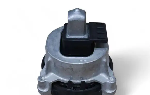 BMW X4 G02 Engine mount bracket 6860496 22116860496
