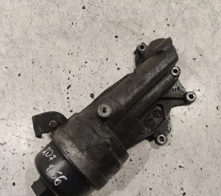 Peugeot 207 Oil filter mounting bracket V7558521