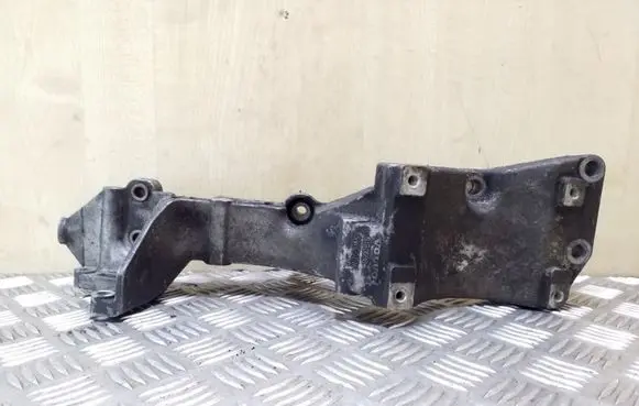 Volvo V70 Generator/alternator bracket 9180698