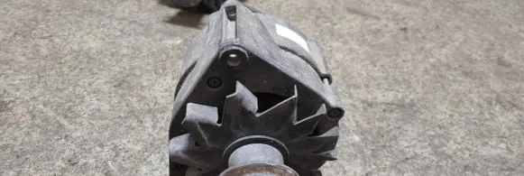 BMW 5 E34 Generator/alternator 0120469829