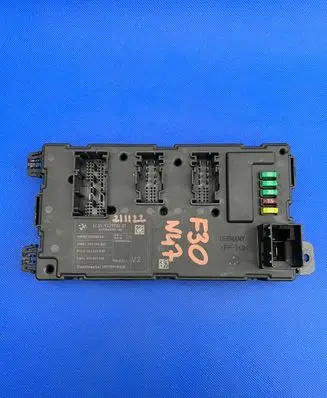 BMW 3 F30 F35 F31 Rear light relay 9329701 00000F4A A2C30450115