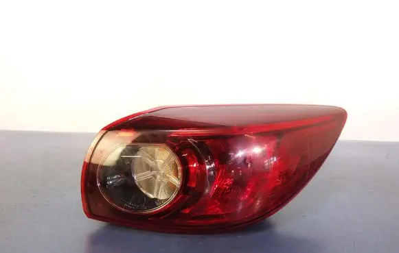 Mazda 3 II Rear/tail lights D8R27 9646972280