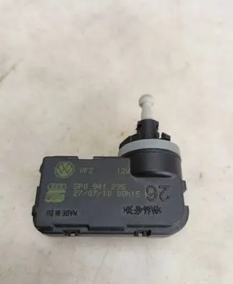 Seat Altea XL Headlight level adjustment motor 5P0941295 VF2