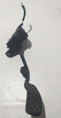 Audi A4 S4 B7 8E 8H Accelerator throttle pedal 8E2721523K