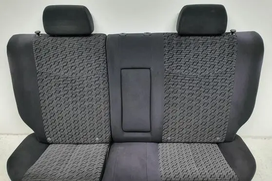 Mazda 323 F Second row seats 323F