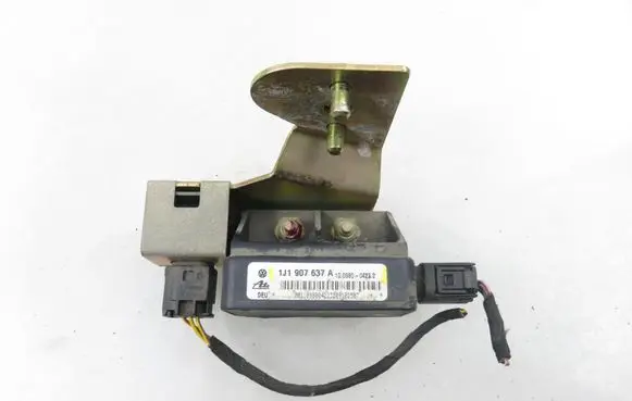 Volkswagen Golf IV ESP acceleration yaw rate sensor 1J1907637A 1J0907657A 1J0907651A