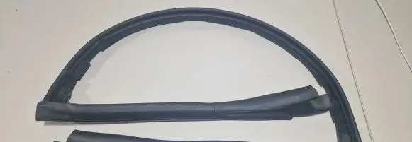 Mercedes-Benz SLK R171 Rubber seal front coupe door window A1717200178
