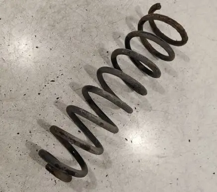 Renault Megane II Rear coil spring