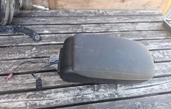 Audi A6 S6 C6 4F Armrest