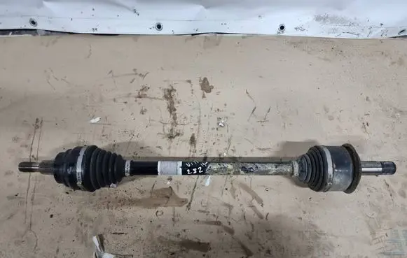 Mercedes-Benz Vito Viano W447 Rear driveshaft A4473508000