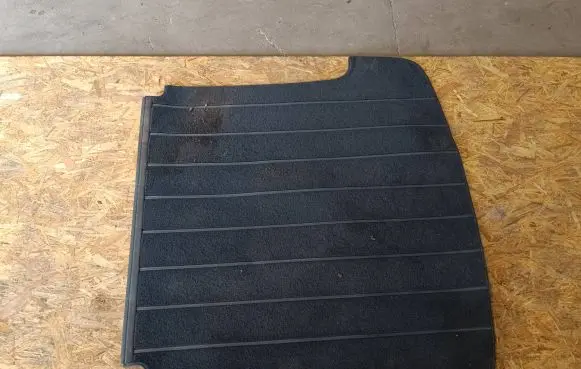 Trunk/boot mat liner
