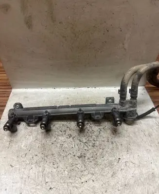 Seat Leon (1M) Fuel main line pipe 036133319