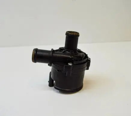 Volkswagen Golf VII Electric auxiliary coolant/water pump 2Q0965567B