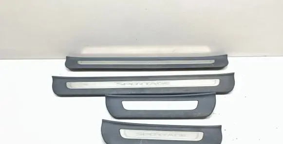 KIA Sportage sill trim set (inner) 85874F1500 85884F1500 85878F1500