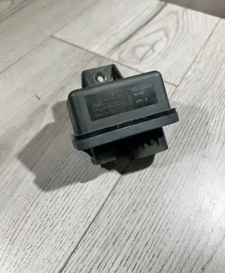 Fiat Doblo Glow plug pre-heat relay 55229840