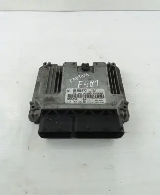 Chevrolet Captiva Engine control unit/module 96858577
