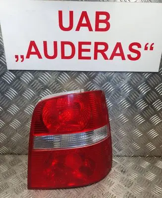 Volkswagen Touran I Rear/tail lights